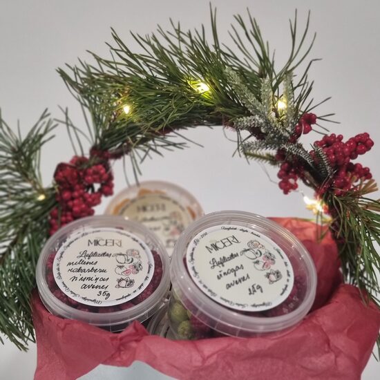 S(p)ainītis ar lampiņām 