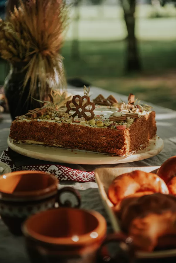 Krustabu medus torte